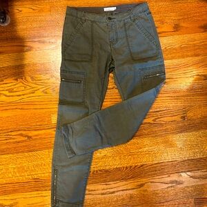 LL Bean Signature Brand Army/Military Pants, Size 6